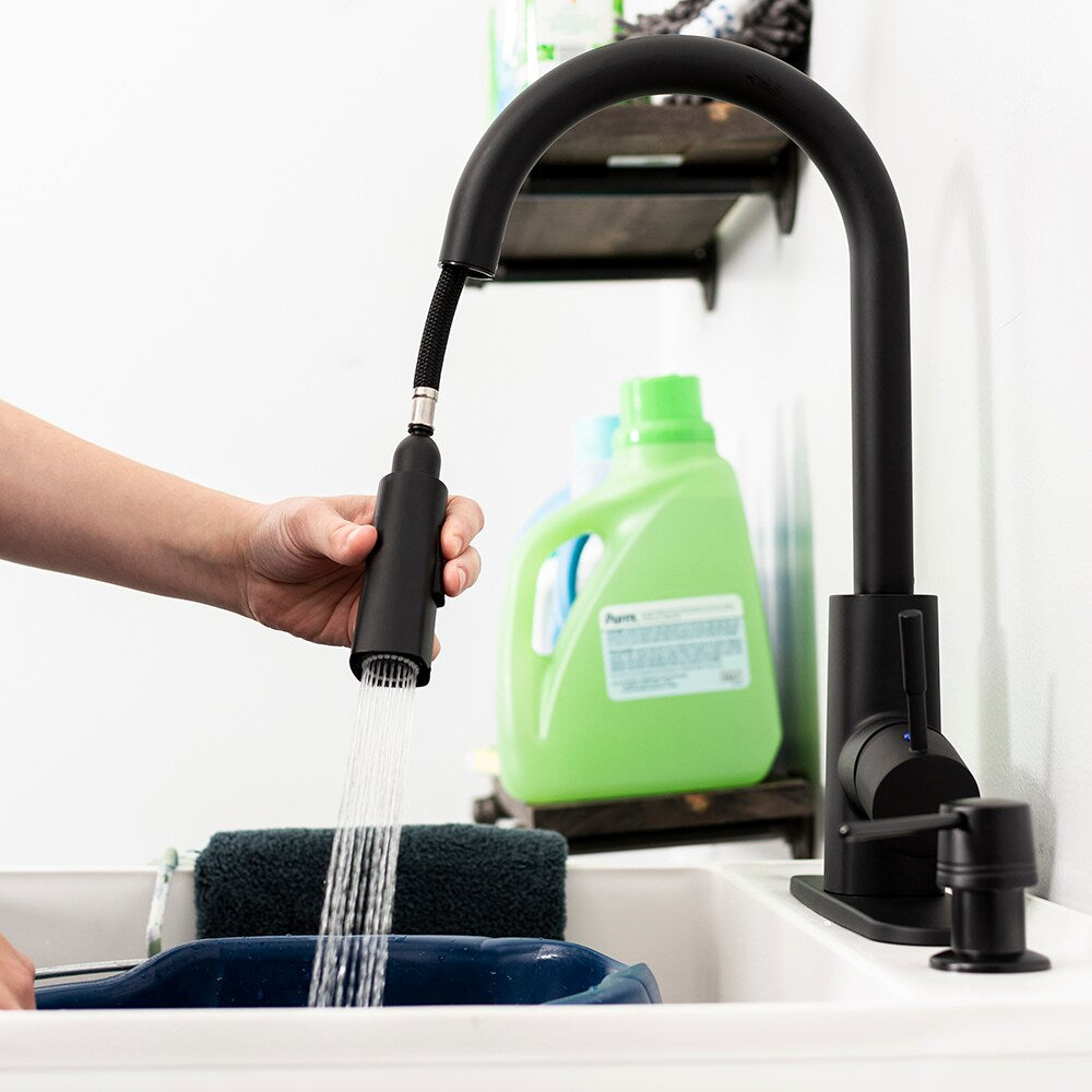 Cambridge Resources 23.5-in x 22.875-in 1-Basin Utility Tub with Faucet and Drain