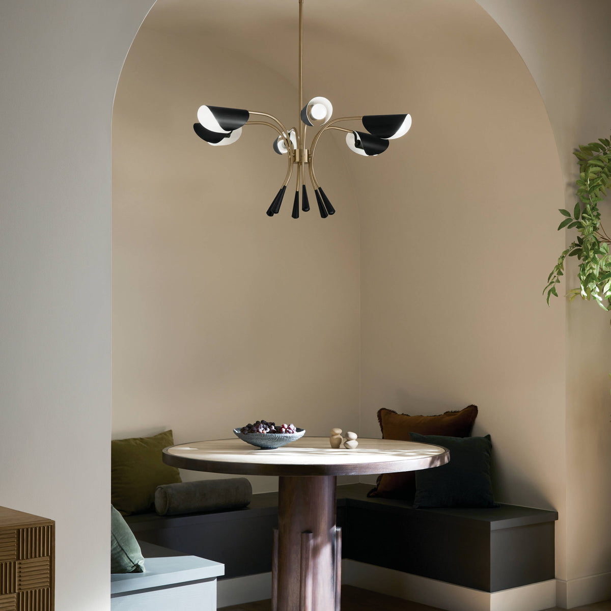 Kichler Arcus 6-Light Gold Mid-century Chandelier