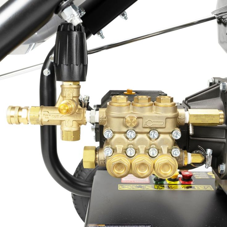 Simpson Super Pro Roll-Cage 4000 PSI at 3.5 GPM HONDA GX270 Cold Water Professional Gas Pressure Washer