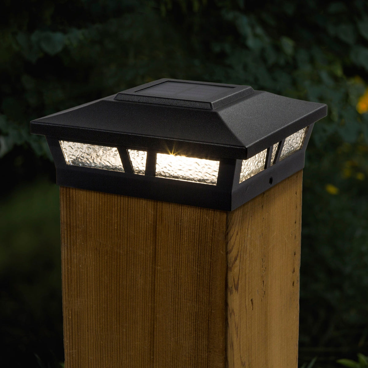 Classy Caps 6-in x 6-in 10-Lumen 0.2-Watt Black Solar LED Outdoor Post Cap Light (2700 K)