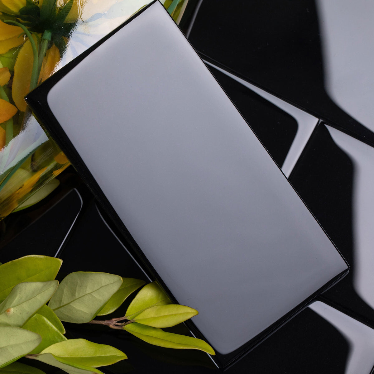 Giorbello (Sample) 6x12 Glass Subway Tiles Black 6-in x 12-in Glossy Glass Brick Subway Wall Tile