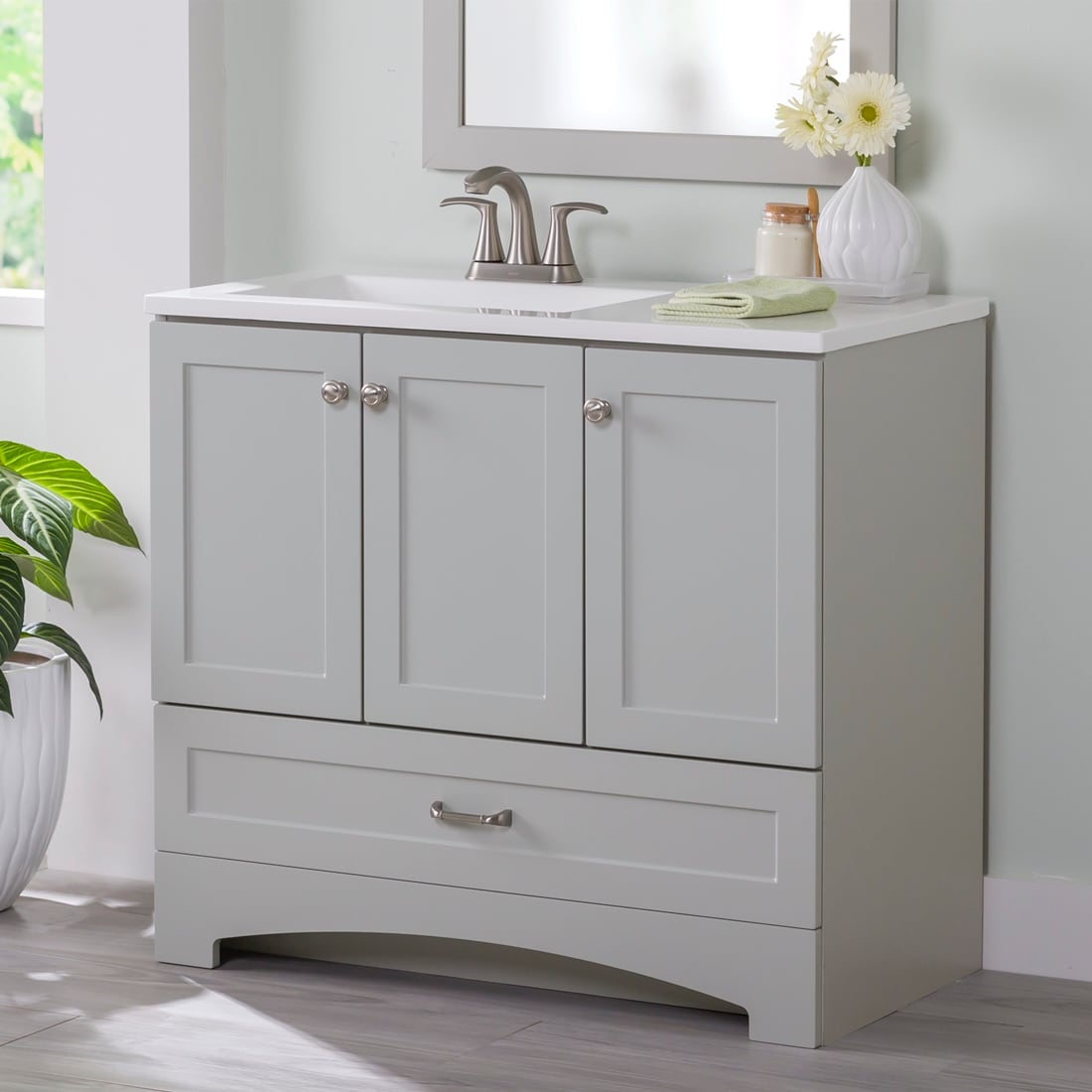 Diamond NOW Cassidy 36-in Pearl Gray Single Sink Bathroom Vanity with White Cultured Marble Top