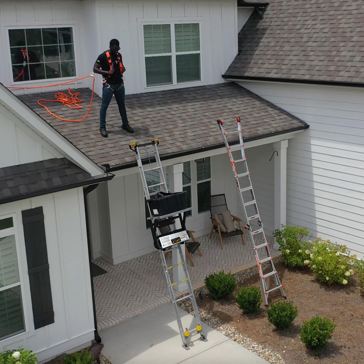 Tie Down TranzVolt Roofing Platform (Platform Only) – Ladder Hoist Accessory