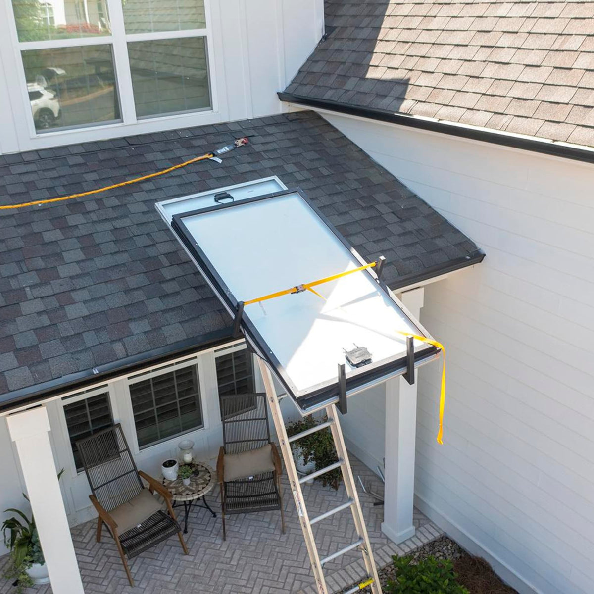 Tie Down TranzVolt G2 Solar Platform Pro Kit, DeWalt 20V Battery-Powered Ladder Hoist (44-ft Reach, 250-lb Lift)
