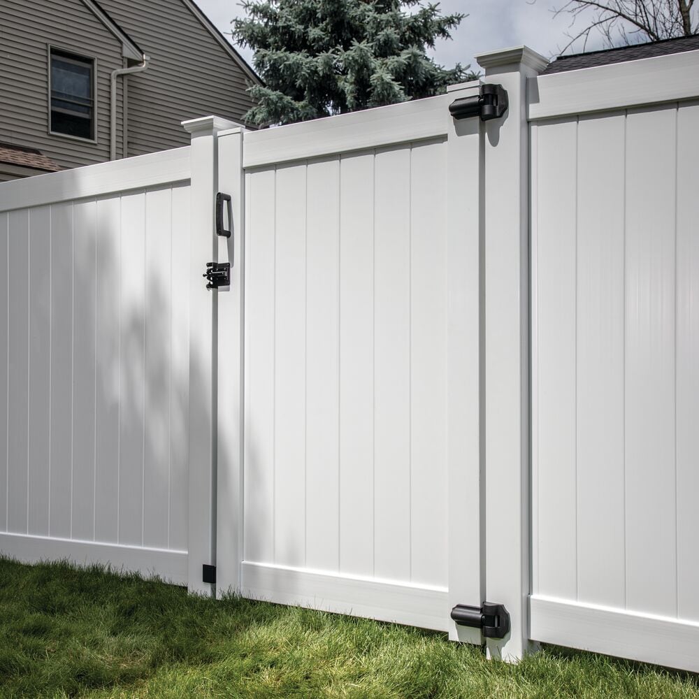 Freedom Bolton 6-ft H x 8-ft W White Privacy Vinyl Fence Panel (Unassembled)