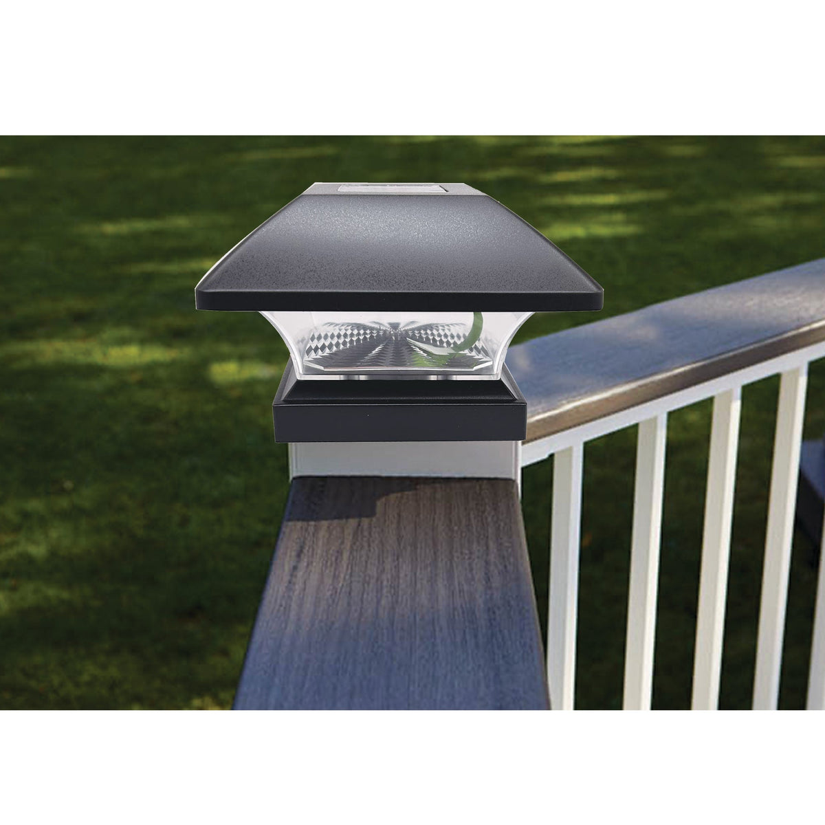 Project Source 4-in x 4-in 5-Lumen Black Solar LED Outdoor Post Cap Light (2800 K)