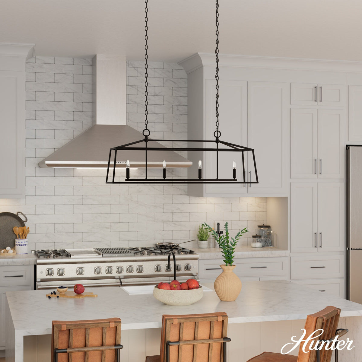 Hunter Fair Oaks 4-Light Matte Black TransitionalCage Chandelier