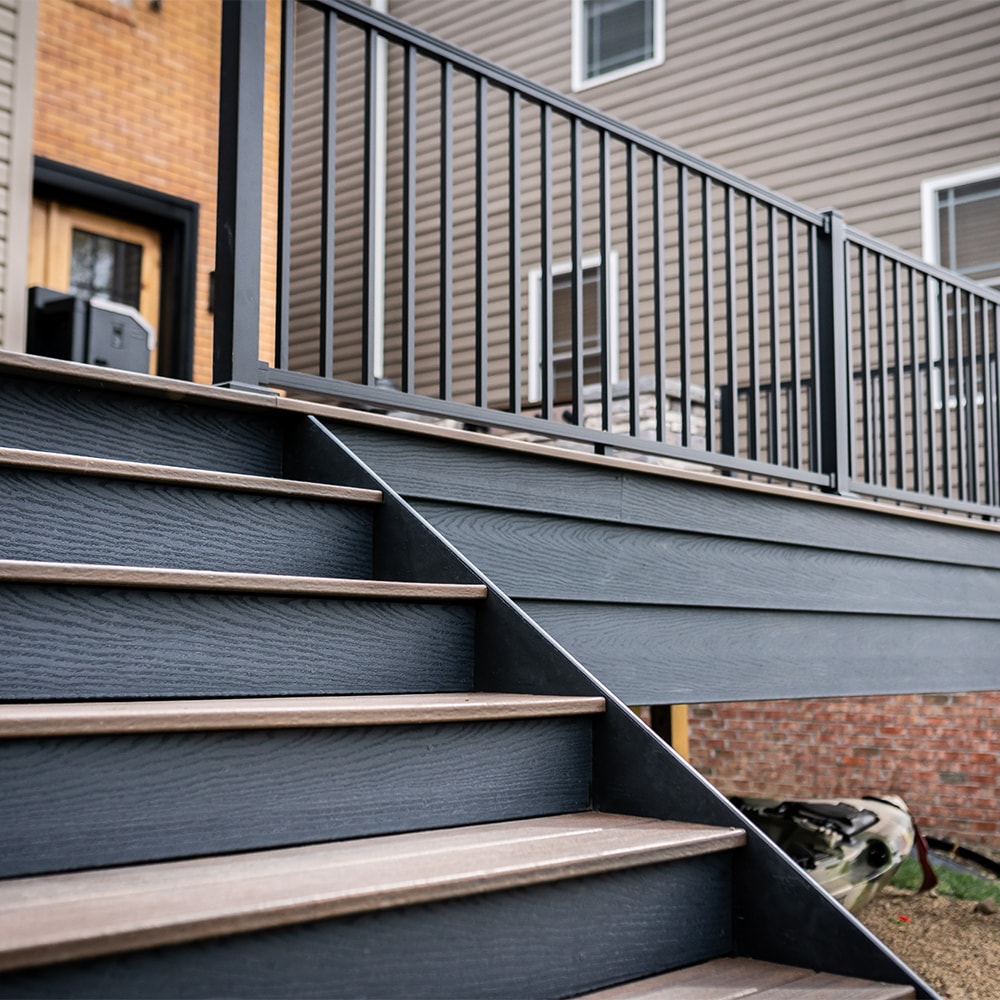 Trex Signature Railing 2.5-in x 2.5-in x 3-1/4-ft Charcoal Black Aluminum Deck Post