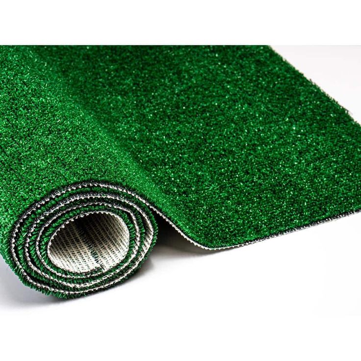 TrafficMaster Vantage 12 ft. x 100 ft. Ivy Green Artificial Grass Turf