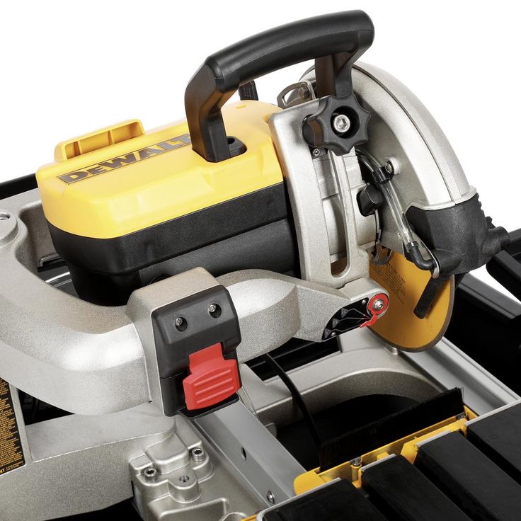 DEWALT 10 in. Wet Tile Saw