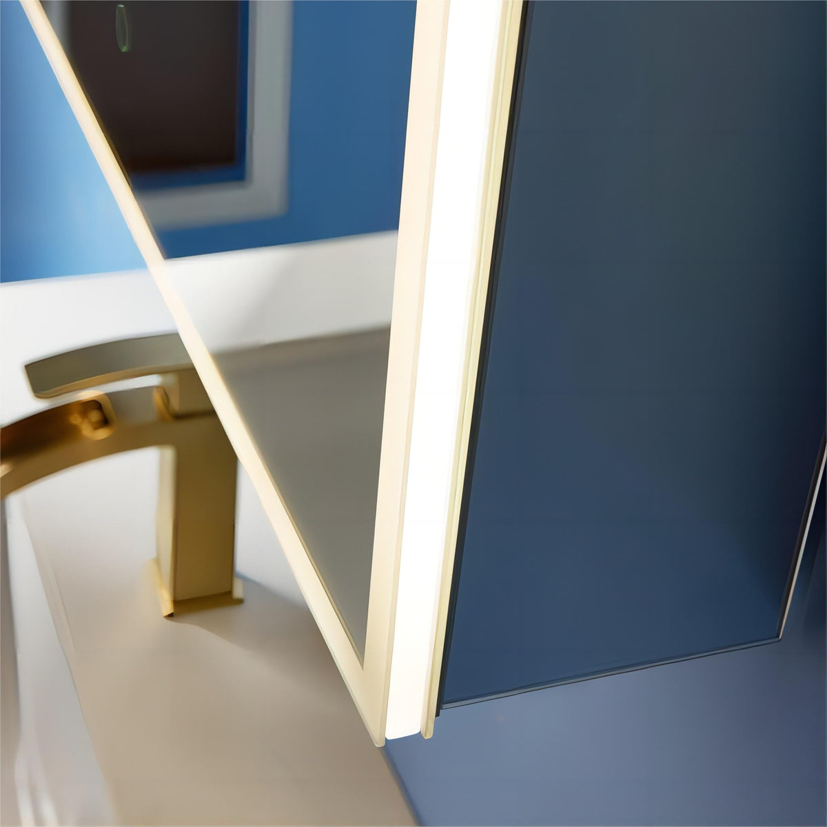Forclover 20-in x 30-in Lighted LED Fog Free Surface/Recessed Mount Silver Mirrored Soft Close Medicine Cabinet with Outlet