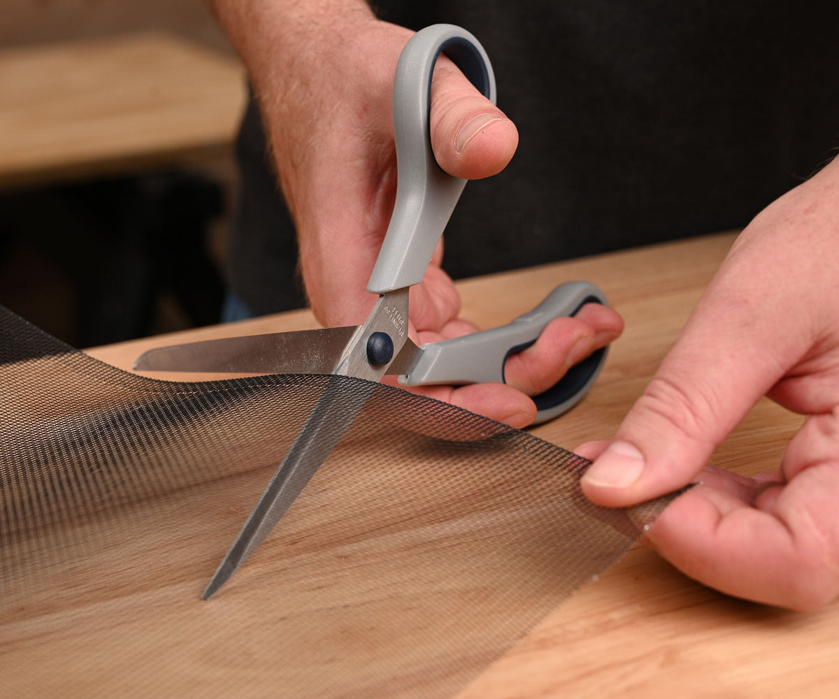 Project Source 3.2-in Stainless Steel Plastic Handle Scissors