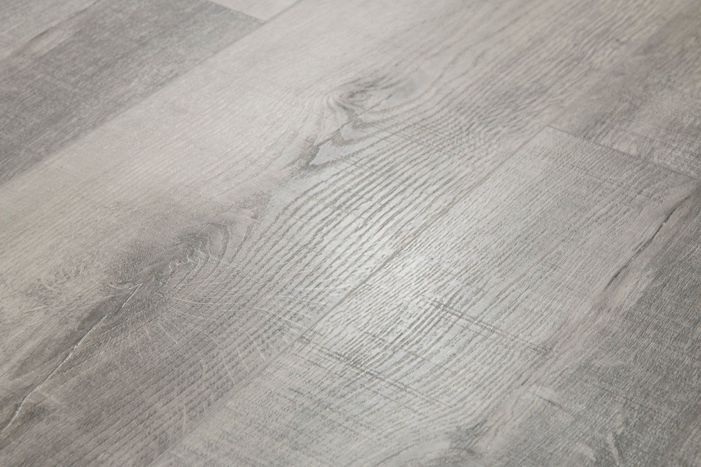 CALI Longboards Vinyl Pro Windswell Hickory 9-in Wide x 8-mm Thick Waterproof Interlocking Luxury Vinyl Plank Flooring (26.62-sq ft)