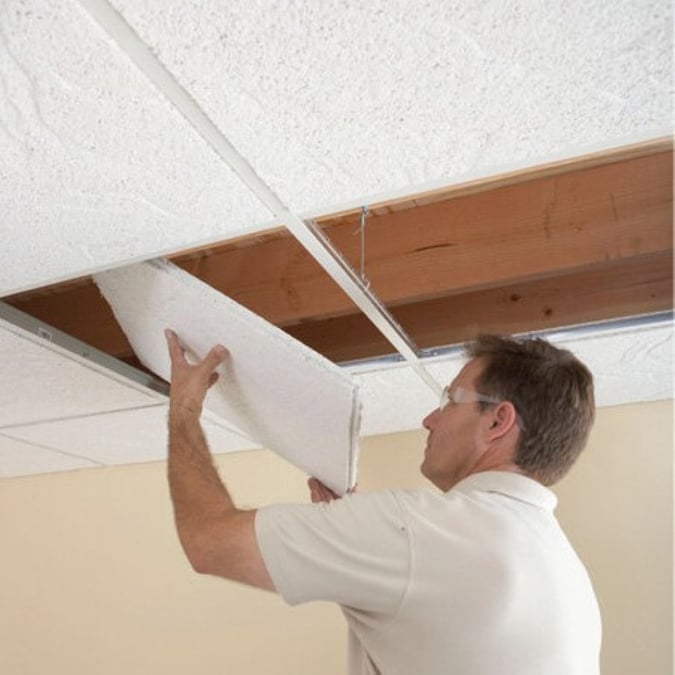USG Ceilings 4-ft x 2-ft White Mineral Fiber Drop Ceiling Tile (4-Pack, 32-sq ft / Case)