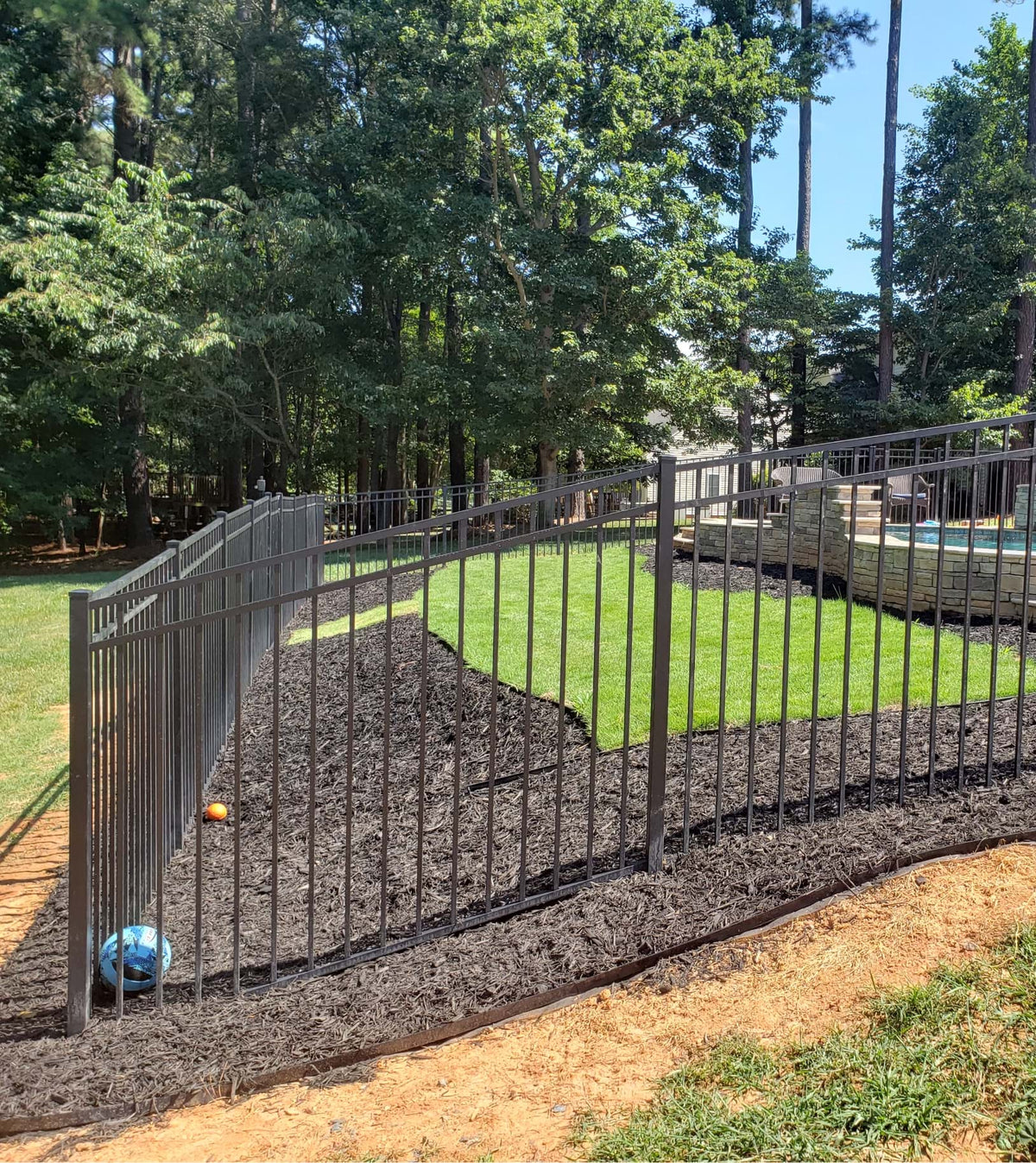 Fortress Building Products 5-in W x 2.5-in L Aluminum Fence Dome Cap- Fits Common Post Measurement: 2-1/2-in x 2-1/2-in