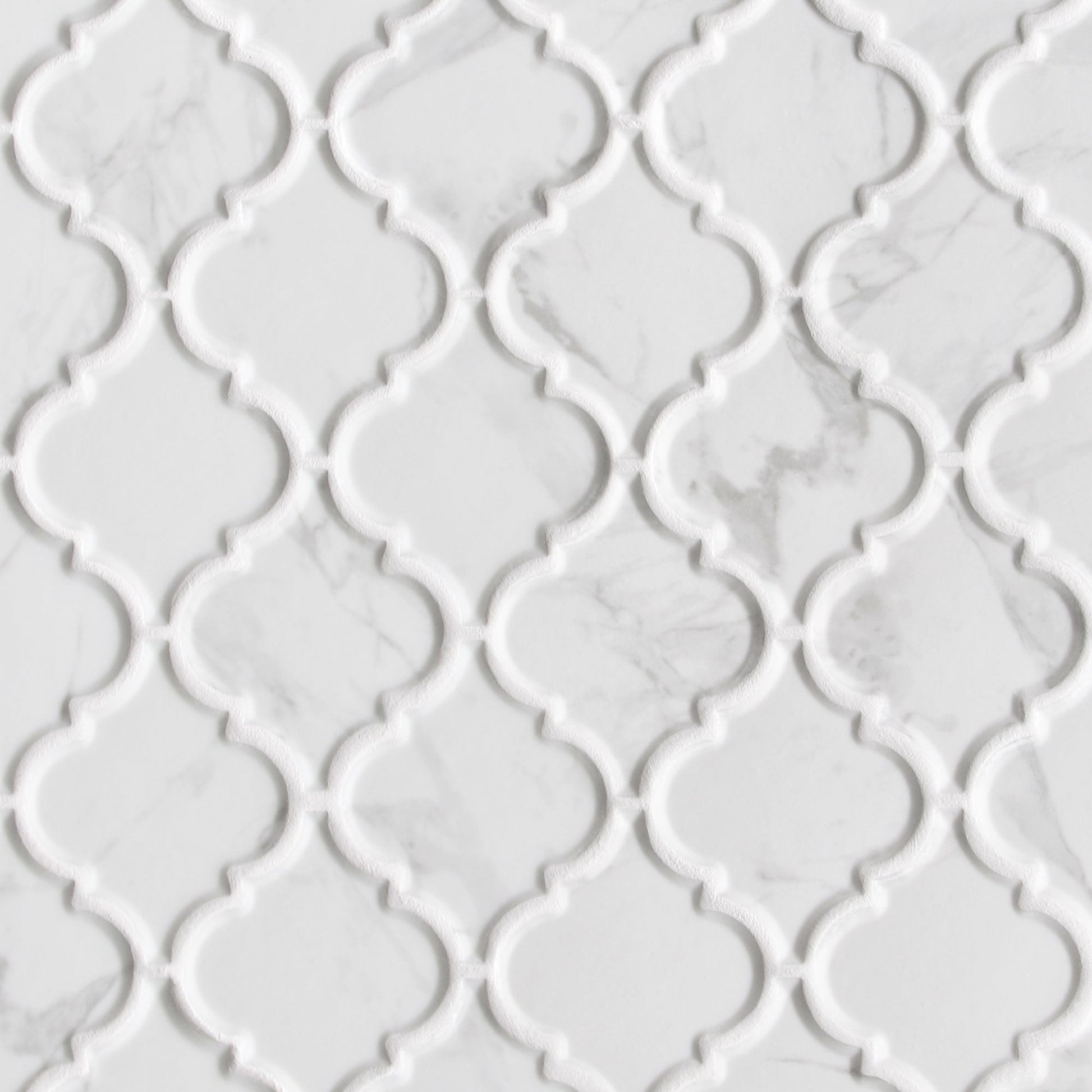 SUNWINGS Lantern Carrara White 9-in x 12-in Matte Recycled glass Marble look Arabesque Mosaic Floor and Wall Tile product image