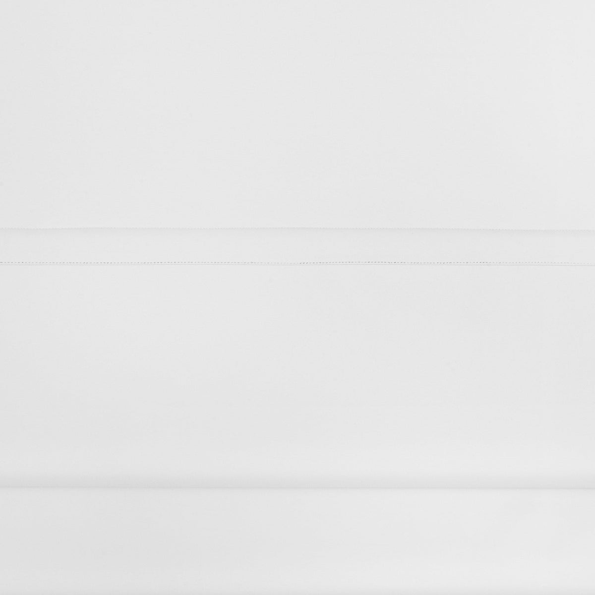 Achim Blackout Cordless Roman Shade, White, 33 in W x 64 in L