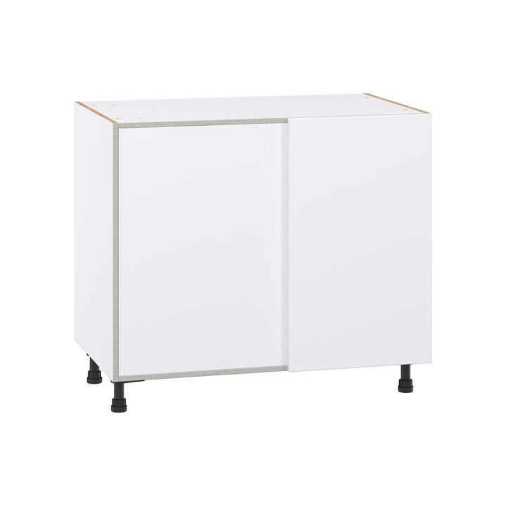 Hugo&Borg Lasalle 39-in W x 34.5-in H x 24-in D Bright White Slab Blind Corner Base Fully Assembled Cabinet (Flat Panel Slab Style)