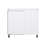 Hugo&Borg Lasalle 39-in W x 34.5-in H x 24-in D Bright White Slab Blind Corner Base Fully Assembled Cabinet (Flat Panel Slab Style)