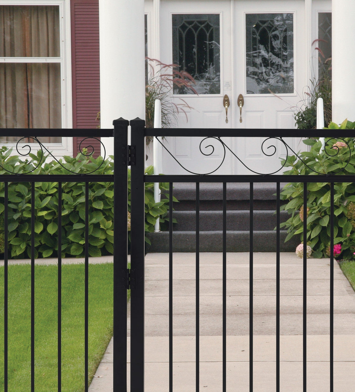 Gilpin 6-ft H x 4-ft W Black Steel Decorative Metal Straight-top Decorative Standard Fence Gate