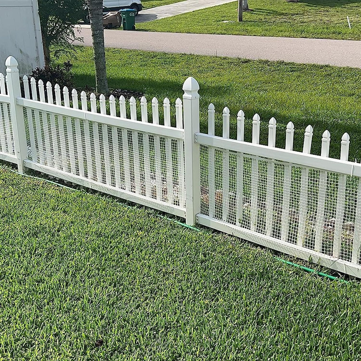 BOEN 25 ft x 3.33 ft White Plastic Extruded Mesh Garden Fence