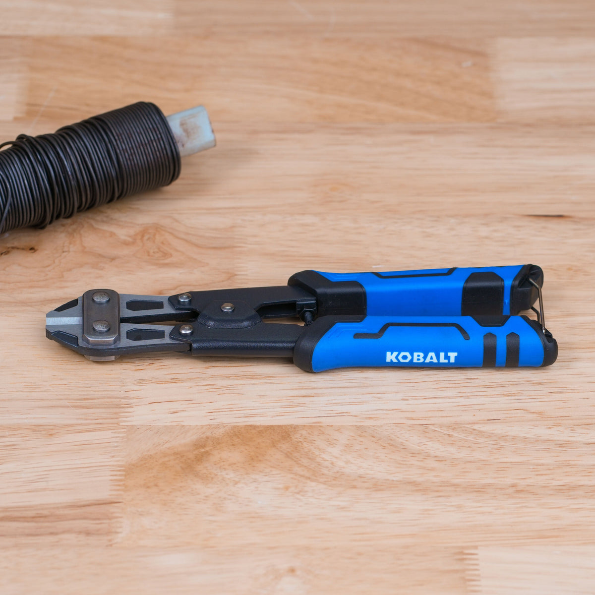 Kobalt 8-in Bolt Cutters, Chrome-Molybdenum Steel Jaws
