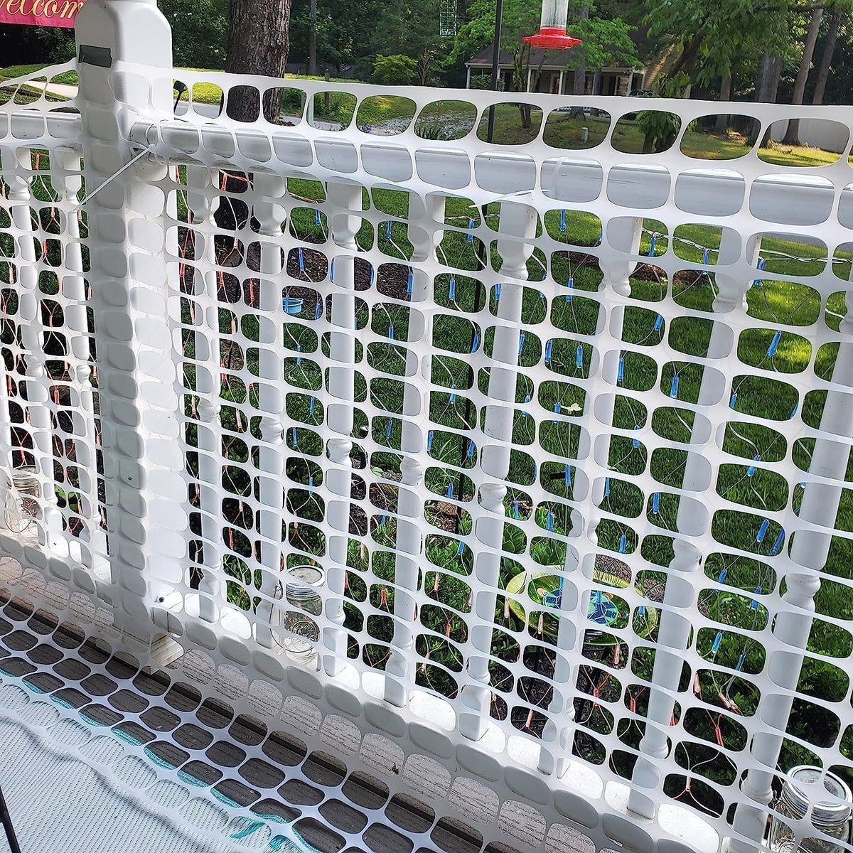 BOEN 50-ft H x 4-ft L Temporary Plastic Snow Fence