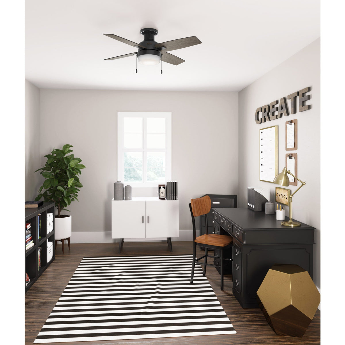 Hunter Port Haven LED 44-in Matte Black Indoor/Outdoor Flush Mount Ceiling Fan with Light Kit, 4-Blade
