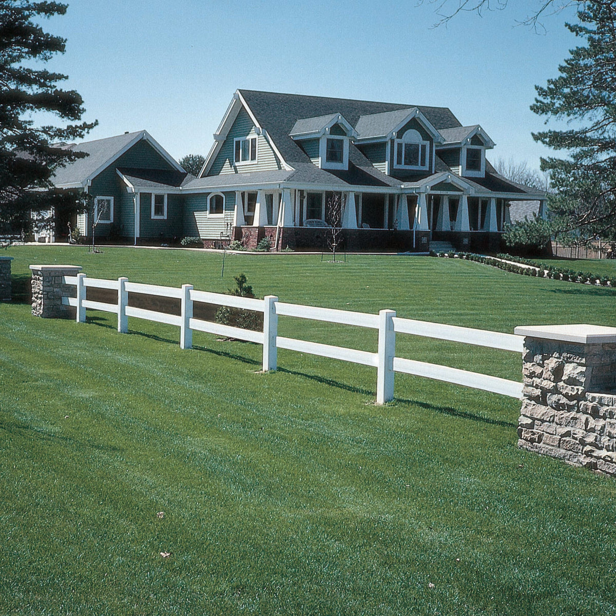 Outdoor Essentials Ranch 2-Rail 5-ft H x 5-in W White Vinyl Line Fence Post (Unassembled)