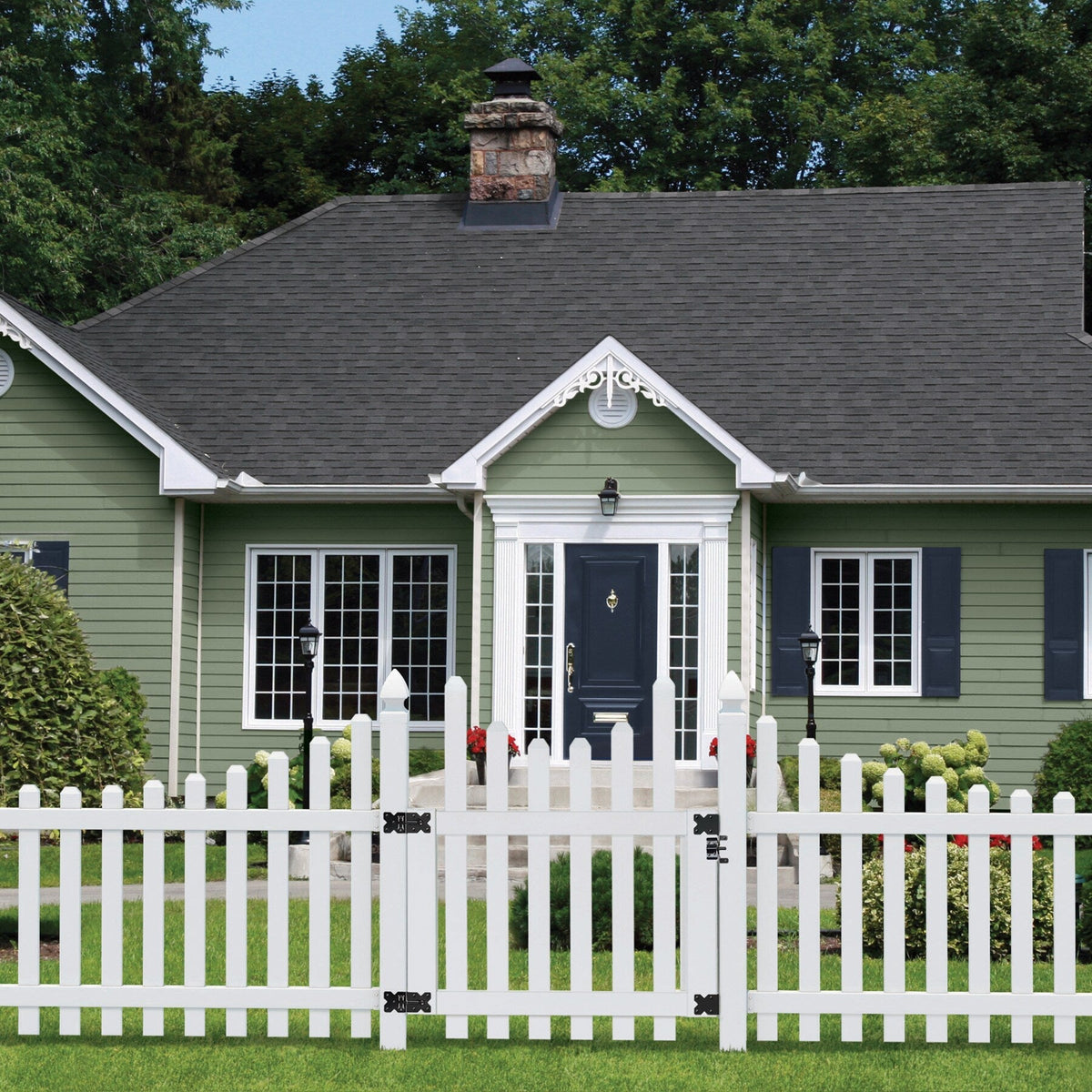 Outdoor Essentials Yorktown 4-ft H x 3.5-ft W White Vinyl Scallop Fence Gate Kit (Unassembled)