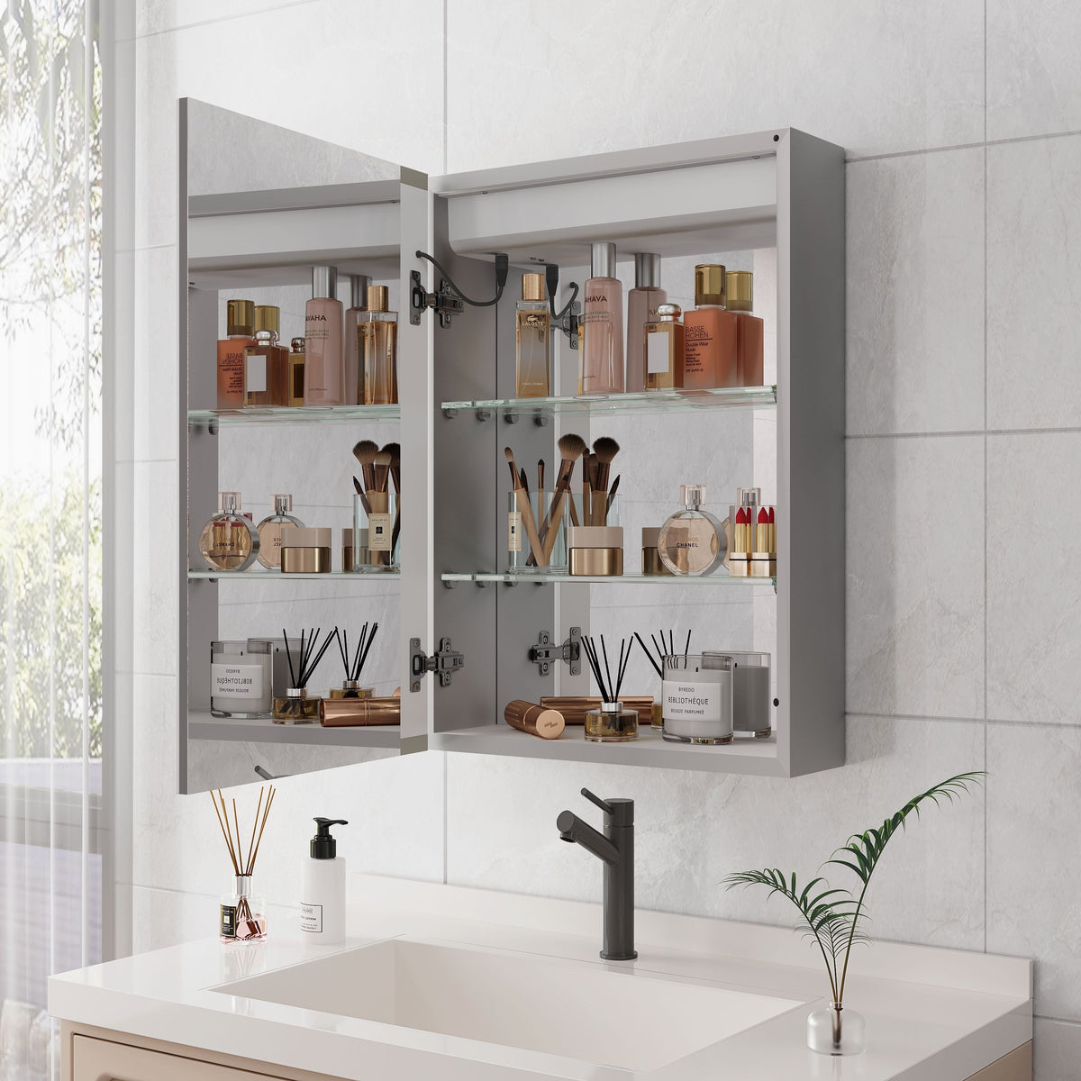 WELLFOR 20-in x 28-in Lighted LED Fog Free Surface Mount Silver Mirrored Soft Close Medicine Cabinet