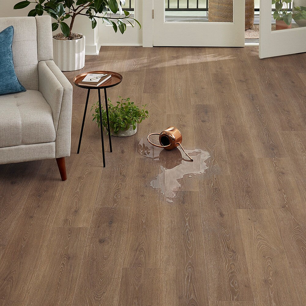 Pergo EverCraft Twin Falls Oak Waterproof Hybrid Flooring