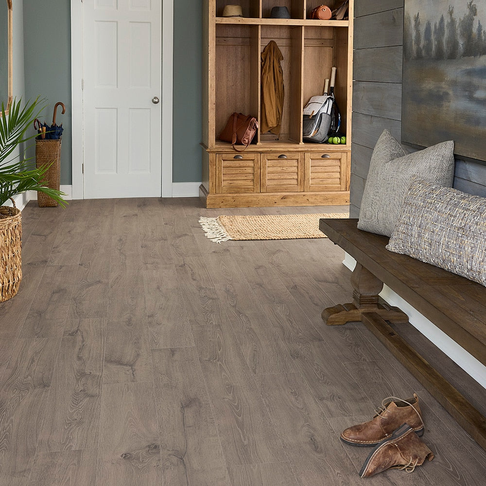 Pergo EverCraft River Ridge Oak Gray Waterproof Hybrid Resilient Flooring