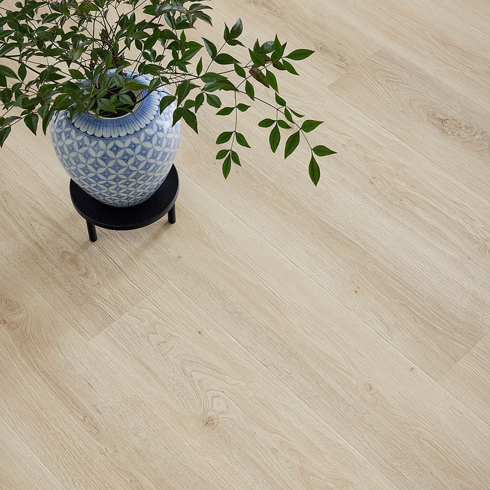 Pergo EverCraft Starlight River Oak Waterproof Hybrid Flooring
