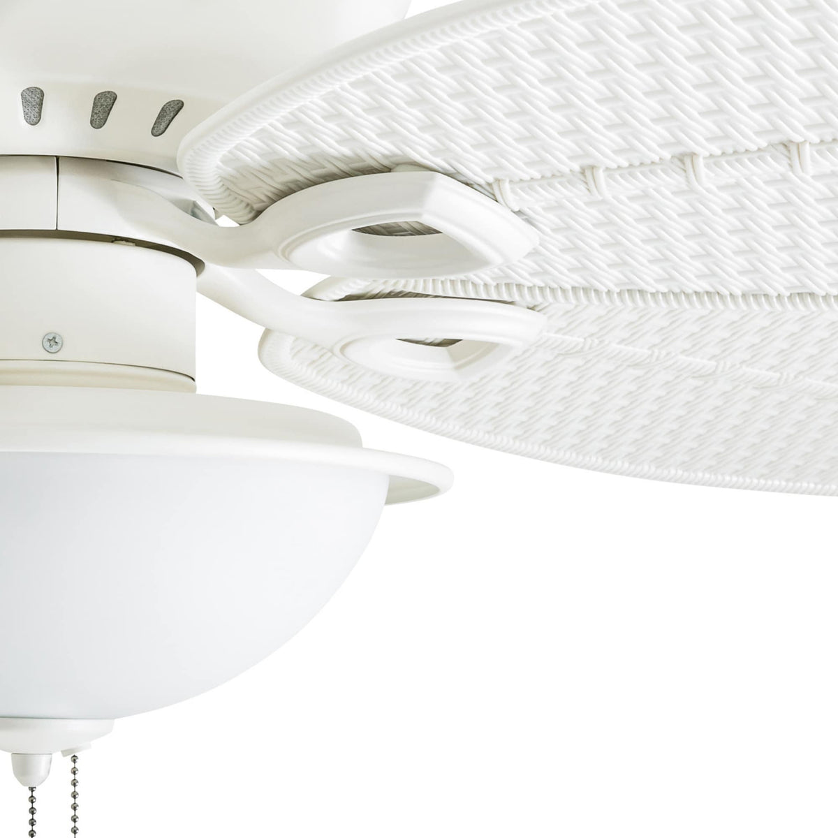 Harbor Breeze Cedar Shoals 44-in White LED Indoor/Outdoor Ceiling Fan with Light Kit (5-Blade)