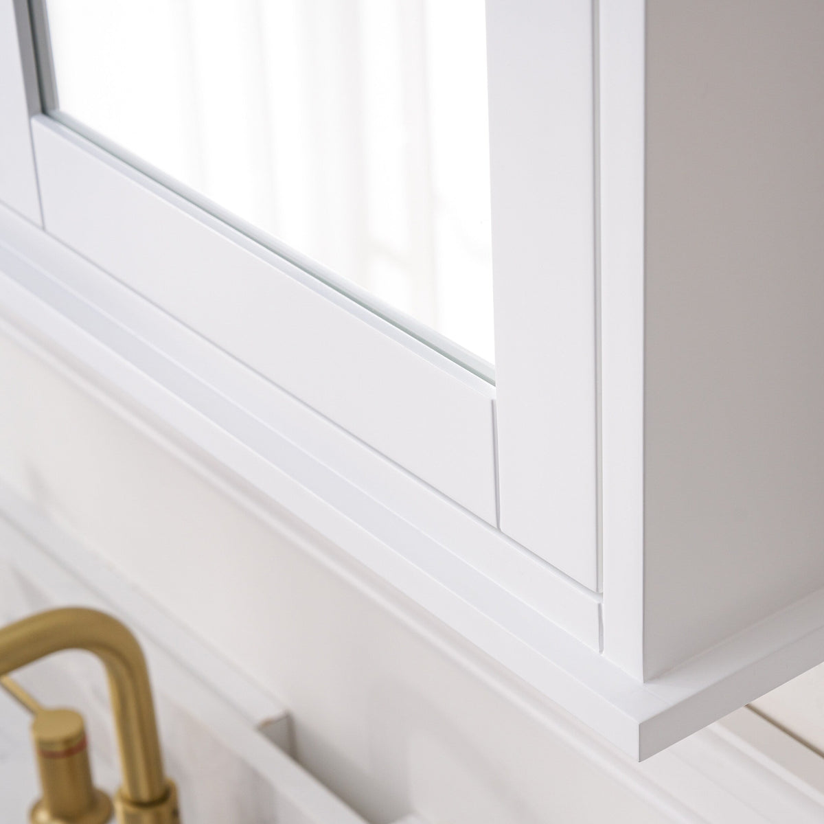 WELLFOR GRACE Solid Wood 40-in x 30-in Surface Mount White Mirrored Soft Close Medicine Cabinet