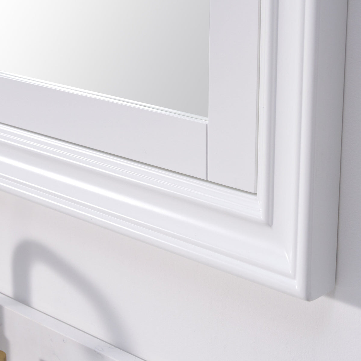 WELLFOR GRACE Solid Wood 24-in x 32-in Recessed Mount White Mirrored Soft Close Medicine Cabinet