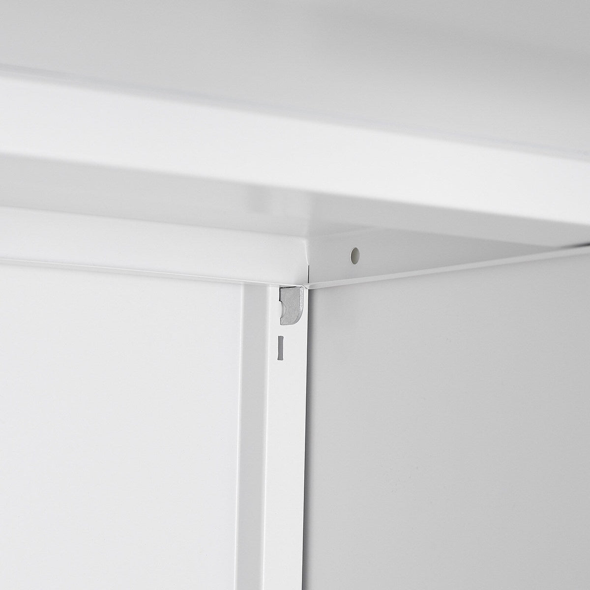 Flynama White 23.62-in File Cabinet