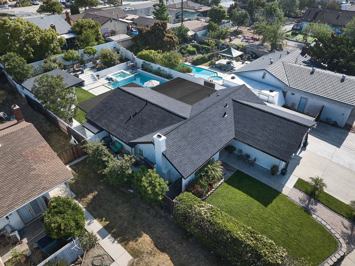 GAF Timberline HDZ Reflector Series RS Sandalwood Algae-Resistant Architectural Asphalt Roof Shingles, 33.33-sq ft per Bundle