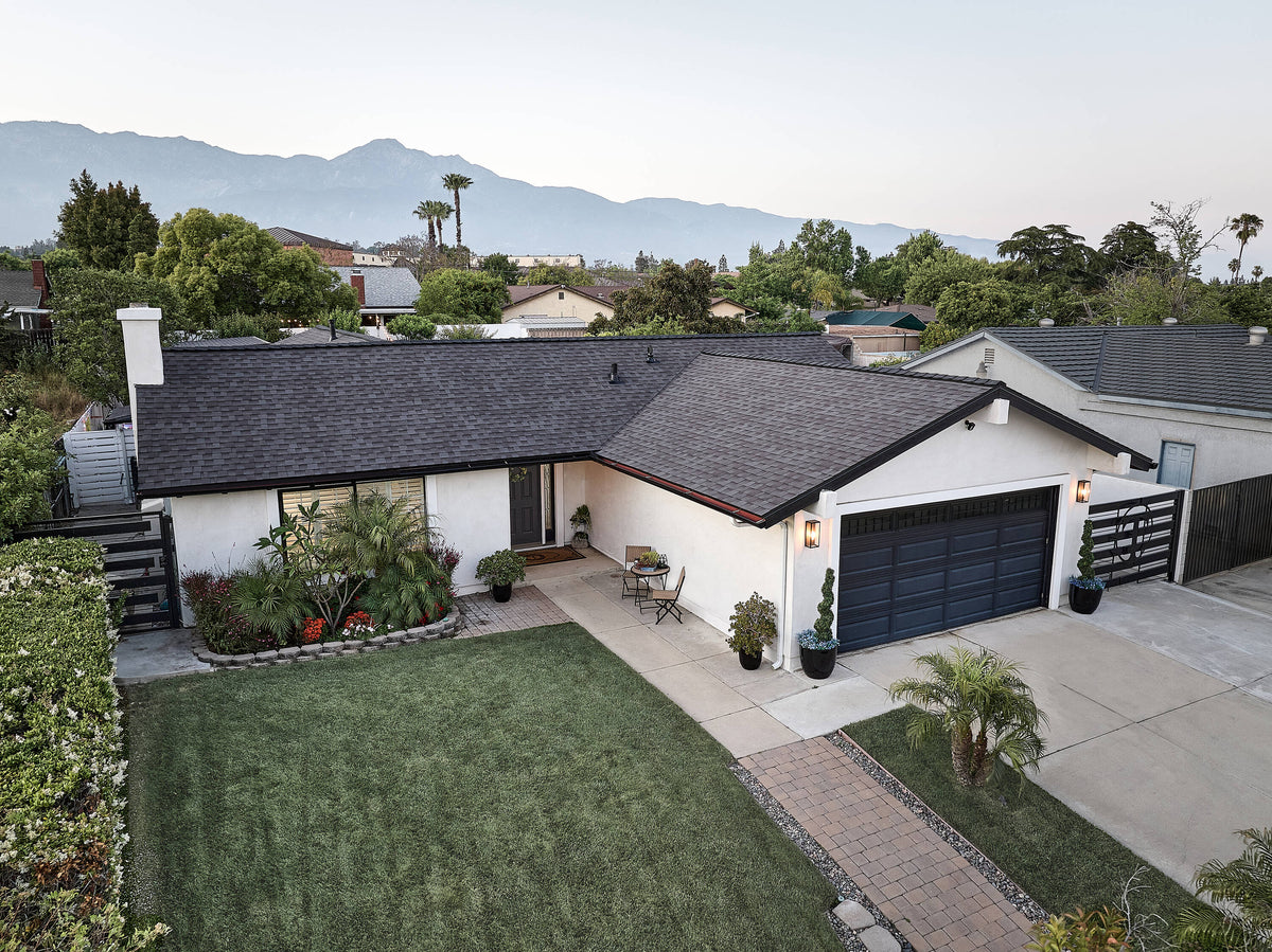 GAF Timberline HDZ Reflector Series RS Sandalwood Algae-Resistant Architectural Asphalt Roof Shingles, 33.33-sq ft per Bundle