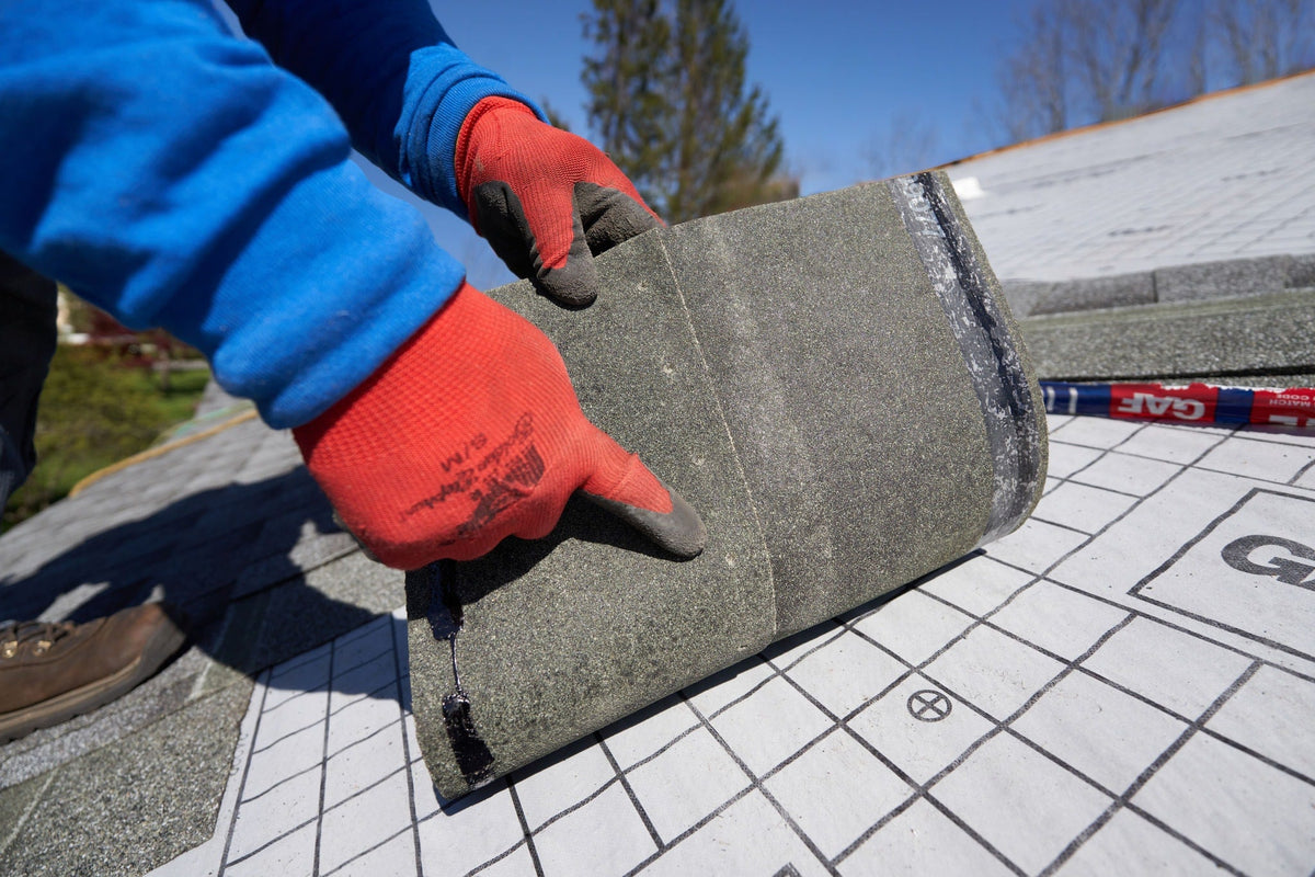 GAF Timberline HDZ Hunter Green Architectural Asphalt Shingles (33.33 sq. ft. per Bundle, 3 Bundles per Square)