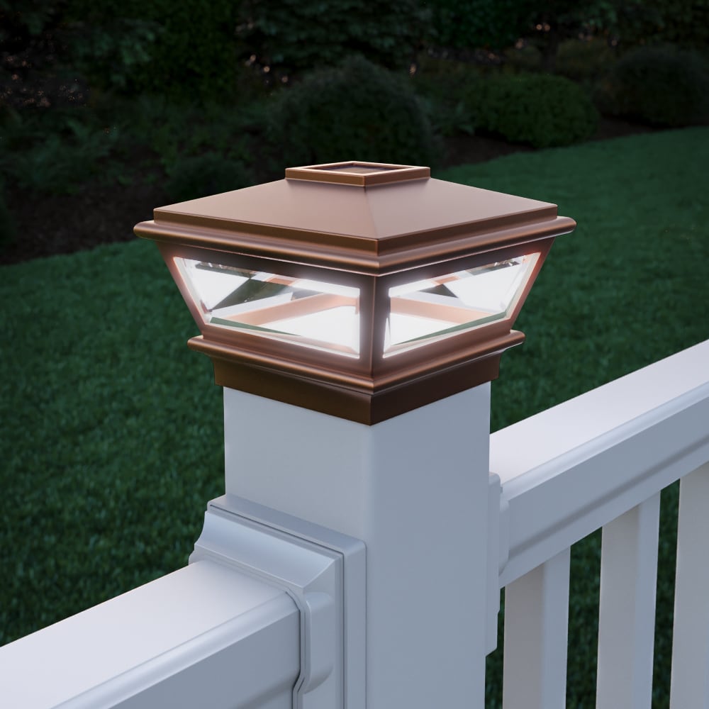 Deckorators 4-in x 4-in 5-Lumen 1-Watt Copper Solar LED Outdoor Post Cap Light (6500 K)