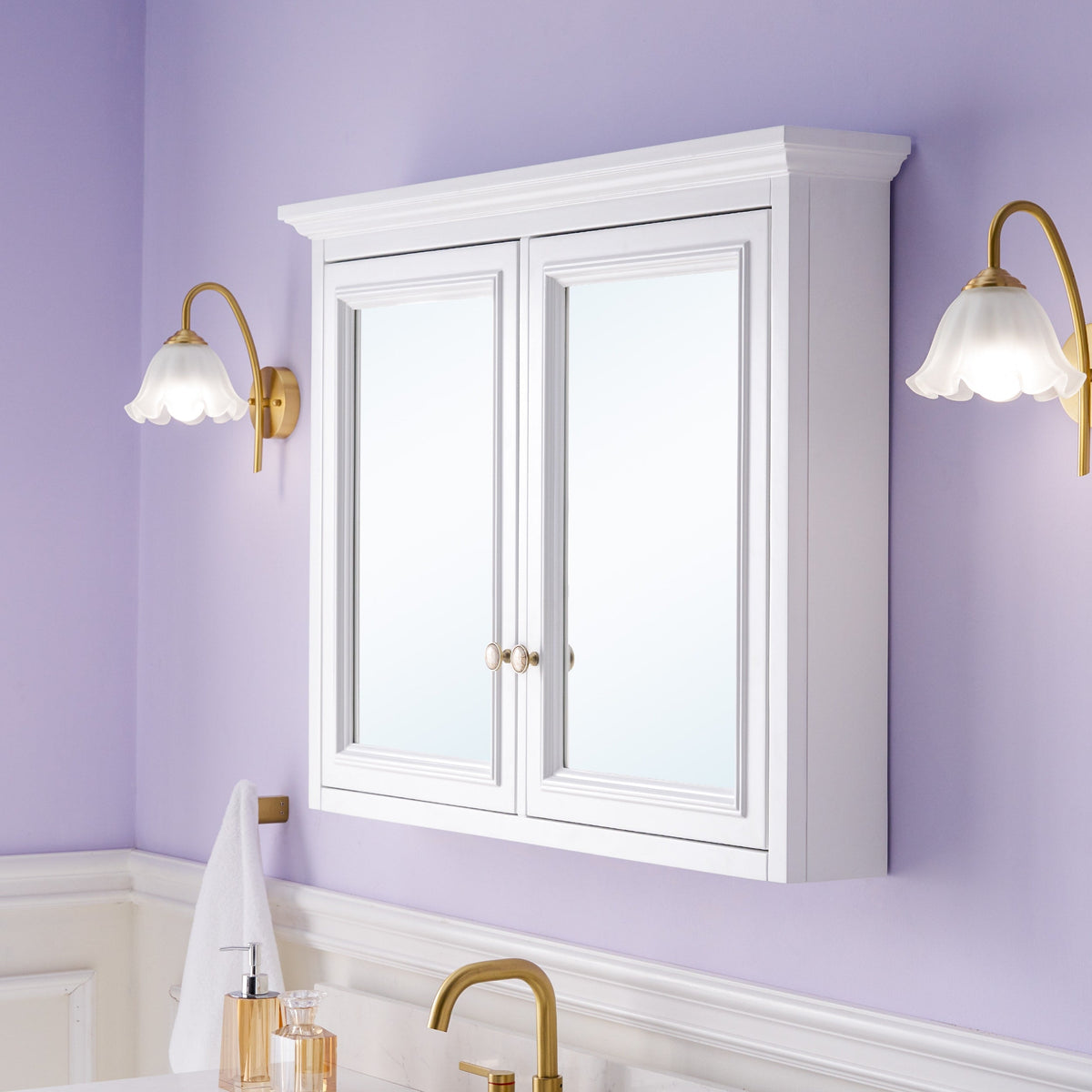 WELLFOR GRACE Solid Wood 40-in x 30-in Surface Mount White Mirrored Soft Close Medicine Cabinet