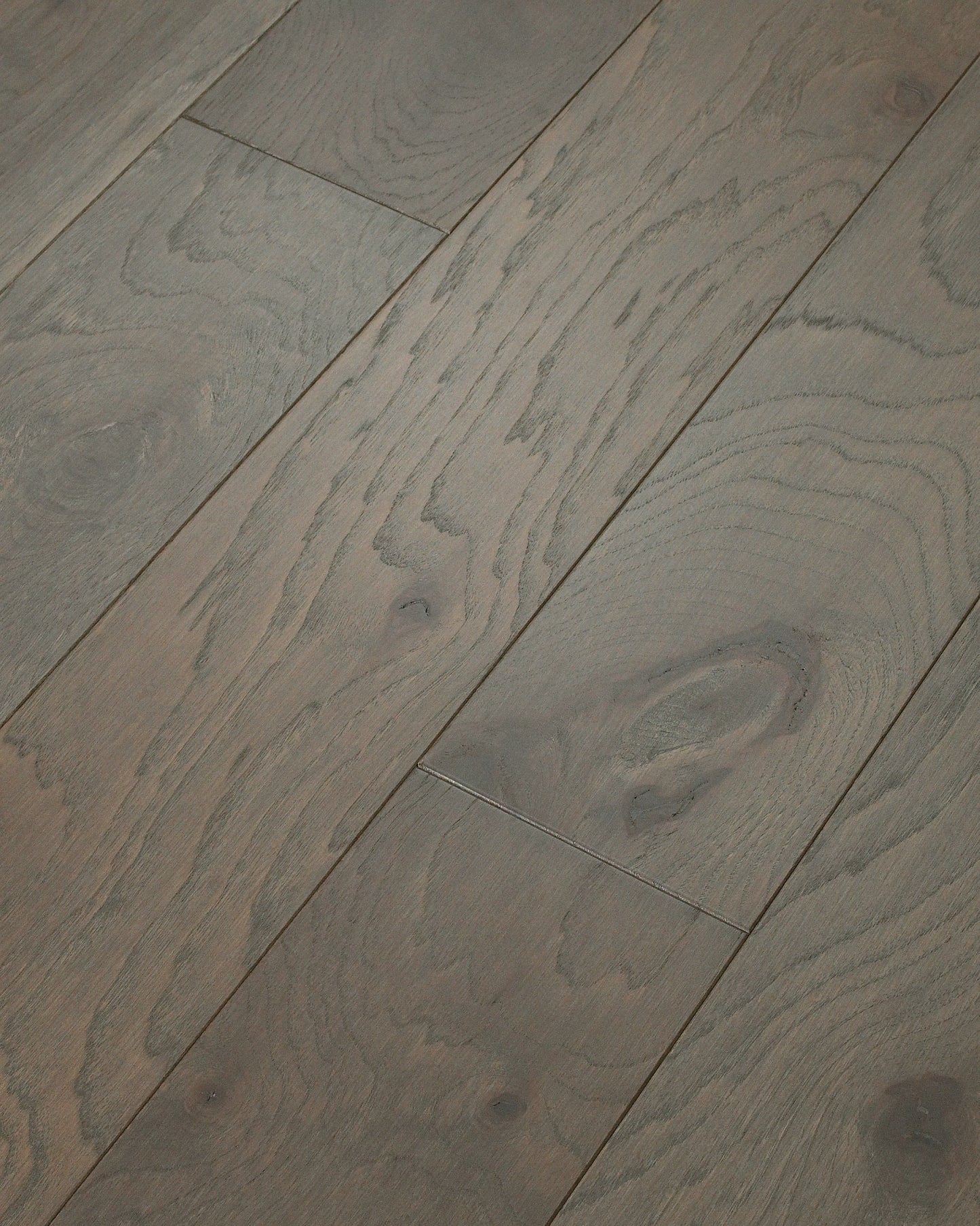 Shaw Hickory Wilmington hardwood flooring — color and finish detail