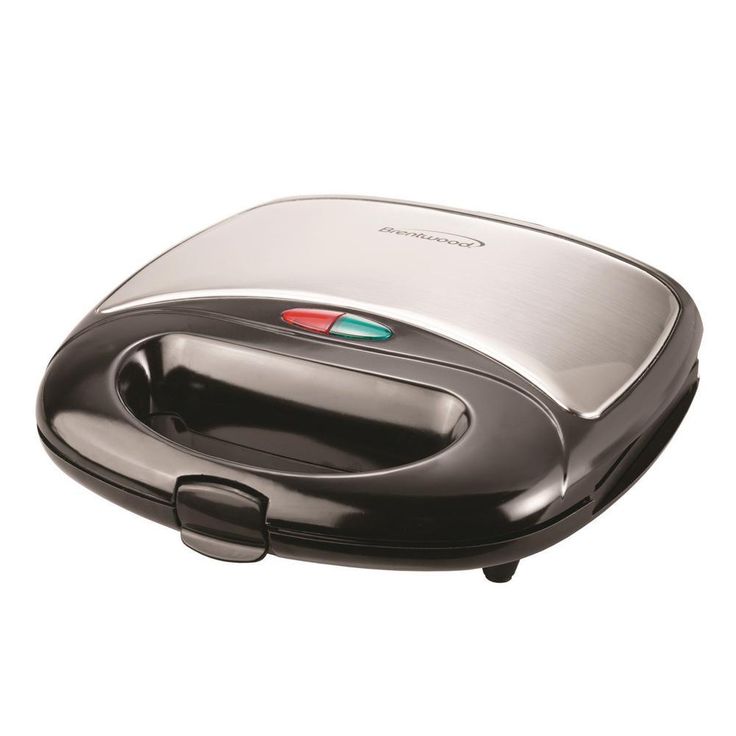 750 W Dual Black Nonstick Waffle Maker