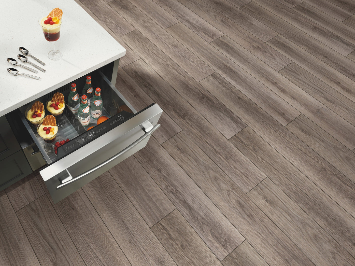 Shaw Rustic Design Homestead Oak Gray 12-mil x 7-in W x 48-in L Waterproof Interlocking Luxury Vinyl Plank Flooring (18.91-sq ft/ Carton)