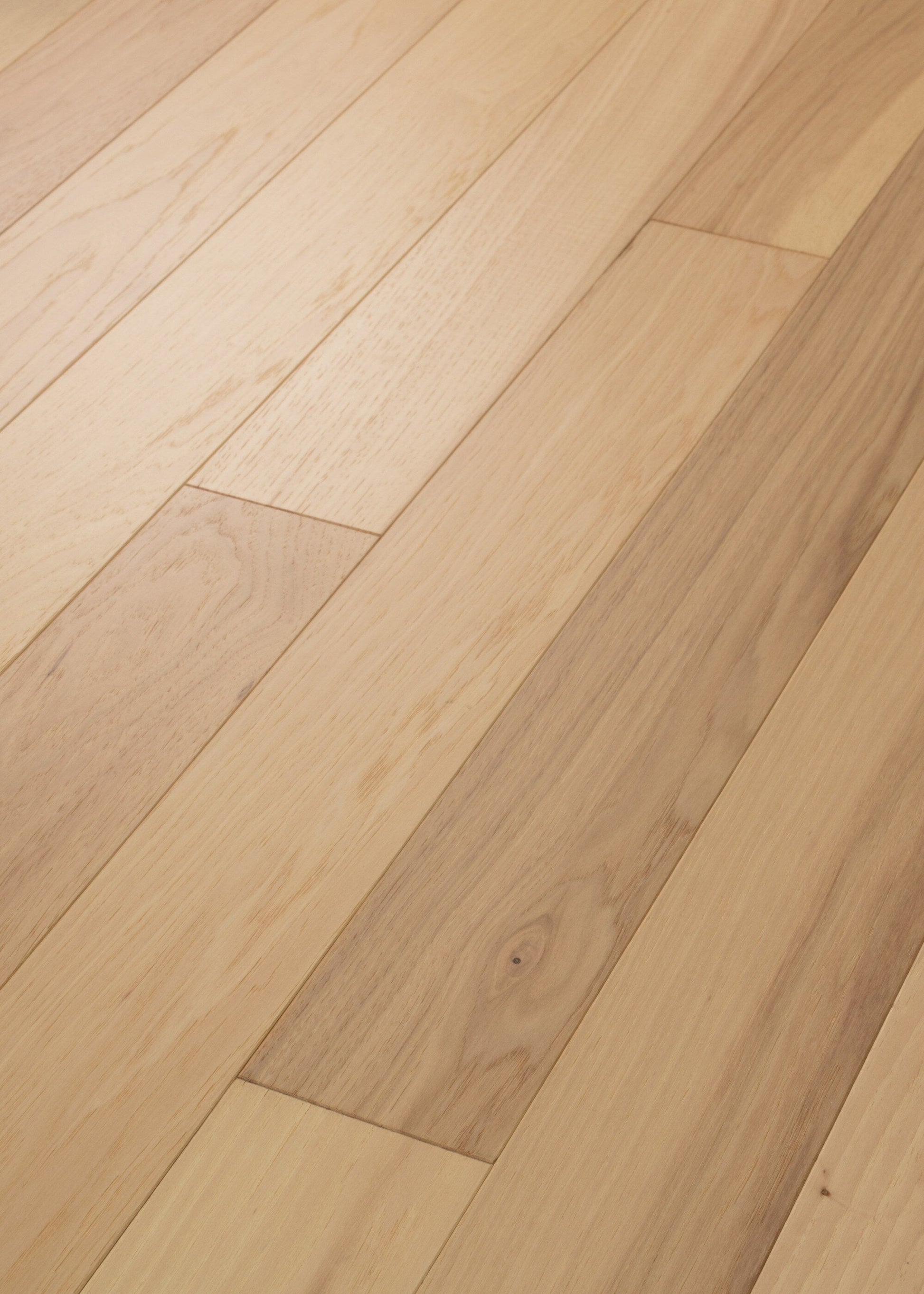 Shaw Hickory Feather hardwood flooring — view 12