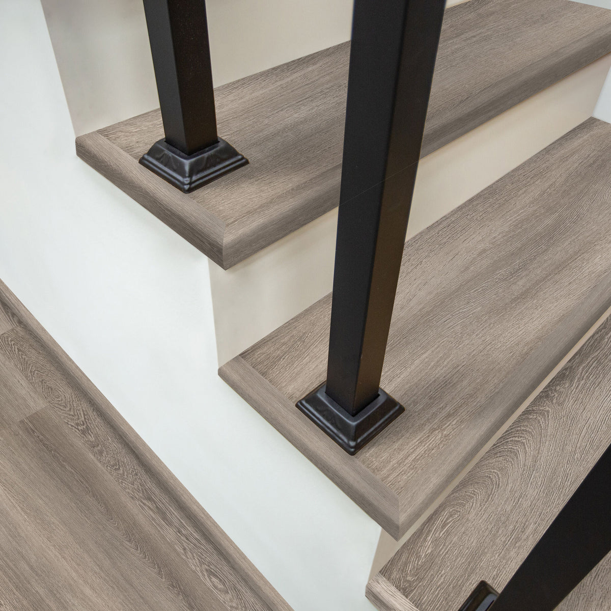 SimpleSolutions 2.37-in x 78.7-in Glenwood Oak Prefinished Stair Nosing