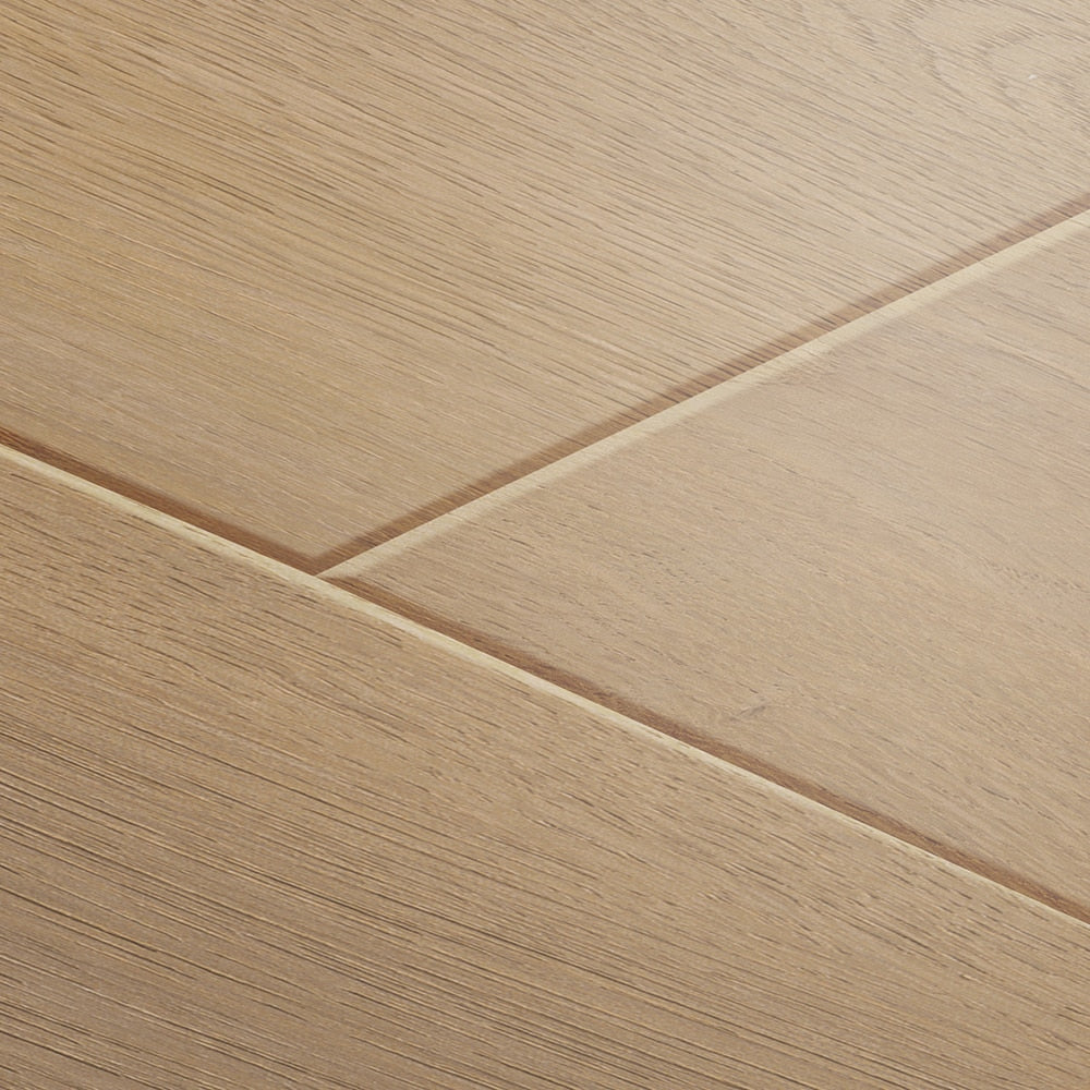 Pergo DuraCraft Glasgow Oak Waterproof Luxury Vinyl Plank Flooring