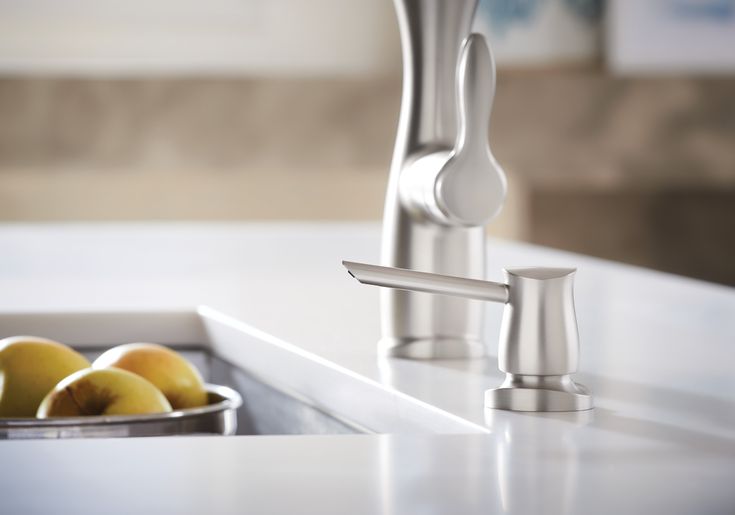 Nellis Single-Handle Pull-Down Sprayer Kitchen Faucet with Reflex and Power Clean in Spot Resist Stainless